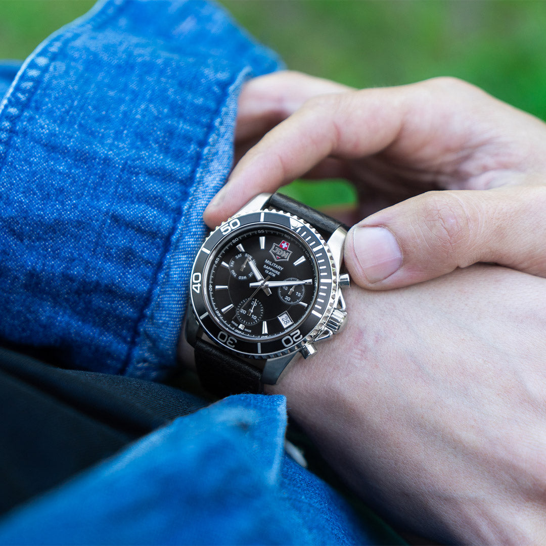 Sierra Chrono 43mm Chronograph - date, day by hand, small second Quartz black Dial silver Tone Stainless Steel Sapphire Glass Swiss Made Men Watch